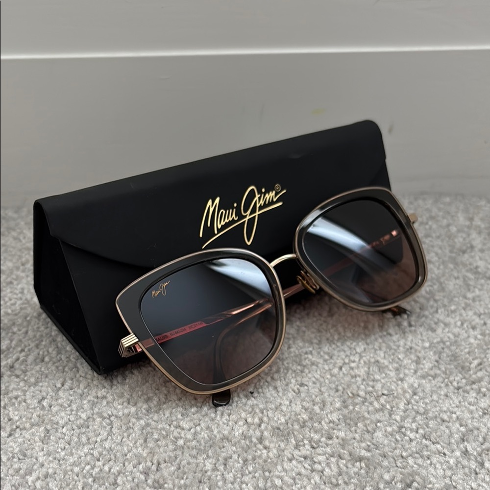 Maui Jim Violet Lake sunglasses